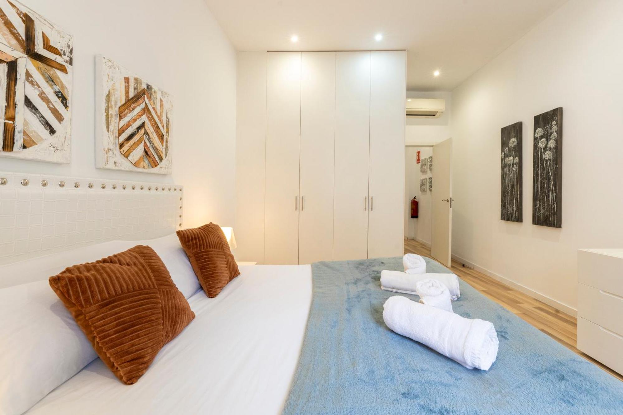 For You Rentals New Design Apartment Temporal Puerta Del Sol Pre10A مدريد المظهر الخارجي الصورة