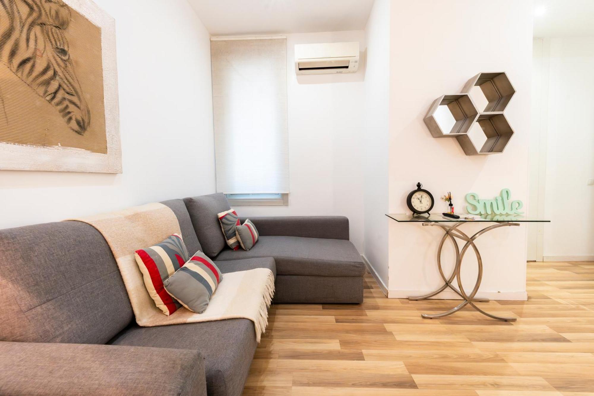 For You Rentals New Design Apartment Temporal Puerta Del Sol Pre10A مدريد المظهر الخارجي الصورة