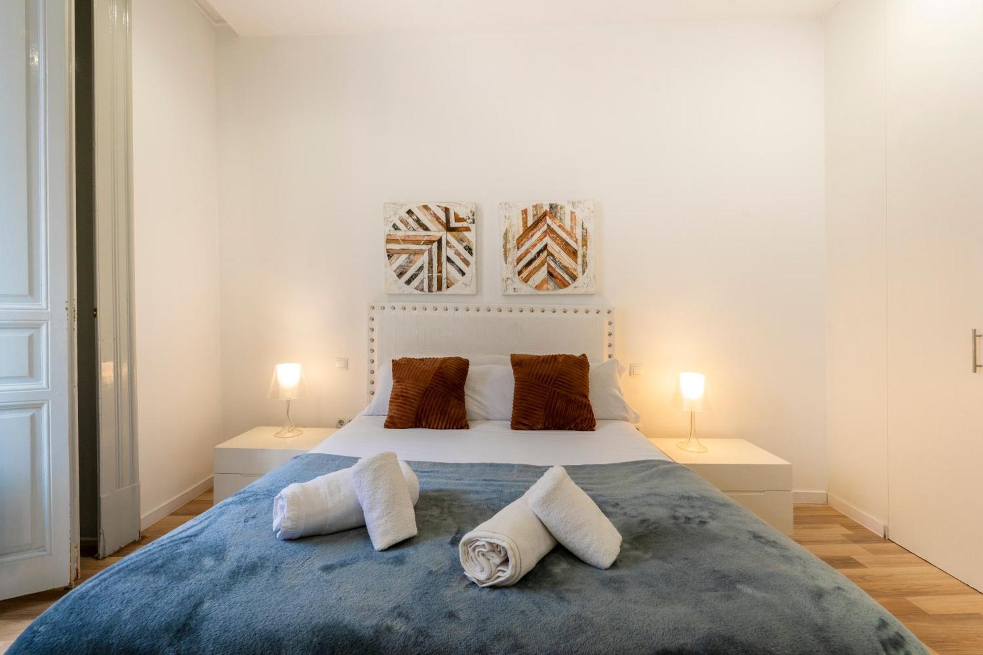 For You Rentals New Design Apartment Temporal Puerta Del Sol Pre10A مدريد المظهر الخارجي الصورة